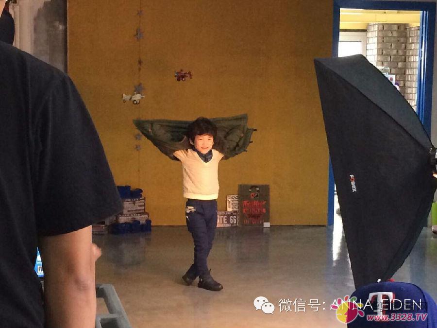 �n��С����̫�����ȡ�����һ����ܰ���&�۵ǡ��{ɫ����һ�ӵľ���