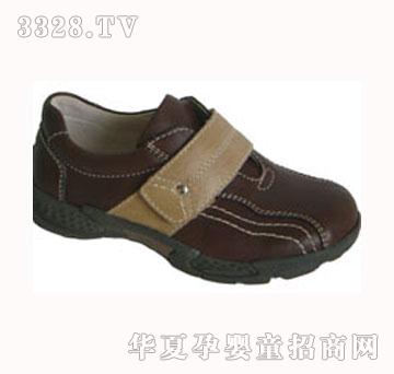 �t����ɫ����Ь