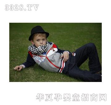 ������M�������������ټt��