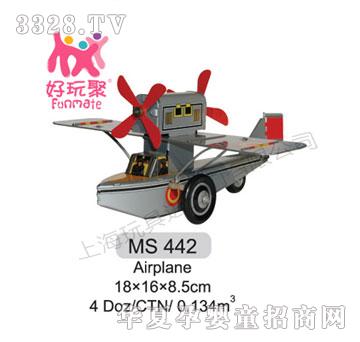 ����M����Airplane