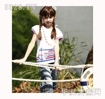 Сë�x�����b��܊ϵ�ЈA�IŮ�b