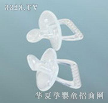 ����B01