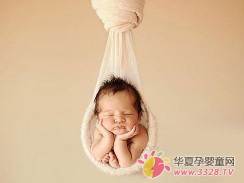 ������Ů���E
