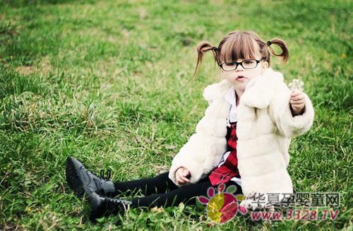���ӌW��ٝ�P�e�������̰l�����P�I