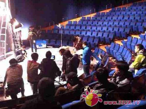�����m����������V��Ƭ���_��������A�����[�r��������