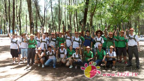 ���ڃ���������2015�A�χ��H�׽�չ���ӡ��gЦ֮�á�